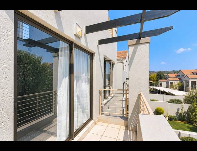 1 BEDROOM APARTMENT FOR SALE IN DOUGLASDALE